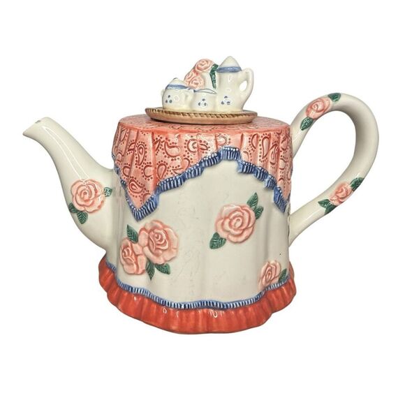 Vintage Fitz and Floyd Teapot 34 oz Pink 3D Blushing Roses Floral Leaves FF 1988 - Picture 1 of 7